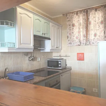 Bellas Vistas Parque Santiago 2 *