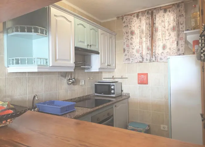 Bellas Vistas Parque Santiago 2 *